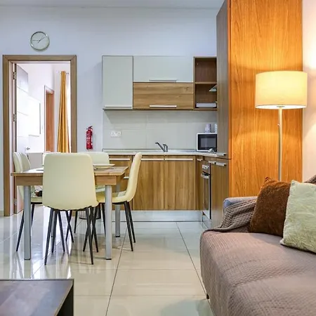 Lovely 2bed Near Balluta Bay & Cafes * Kappara